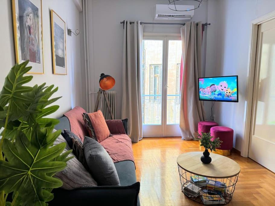 Downtown Cute Apt In The Heart Of Plaka Atenas Exterior foto